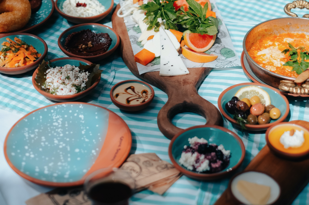 A table full of foodDescription automatically generated with medium confidence